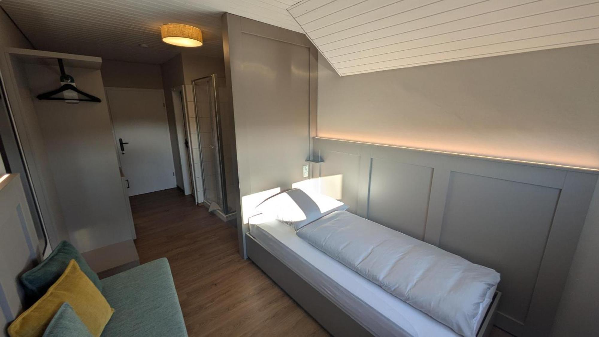 Landhotel Sonneneck - Breuna Im Naturpark エクステリア 写真