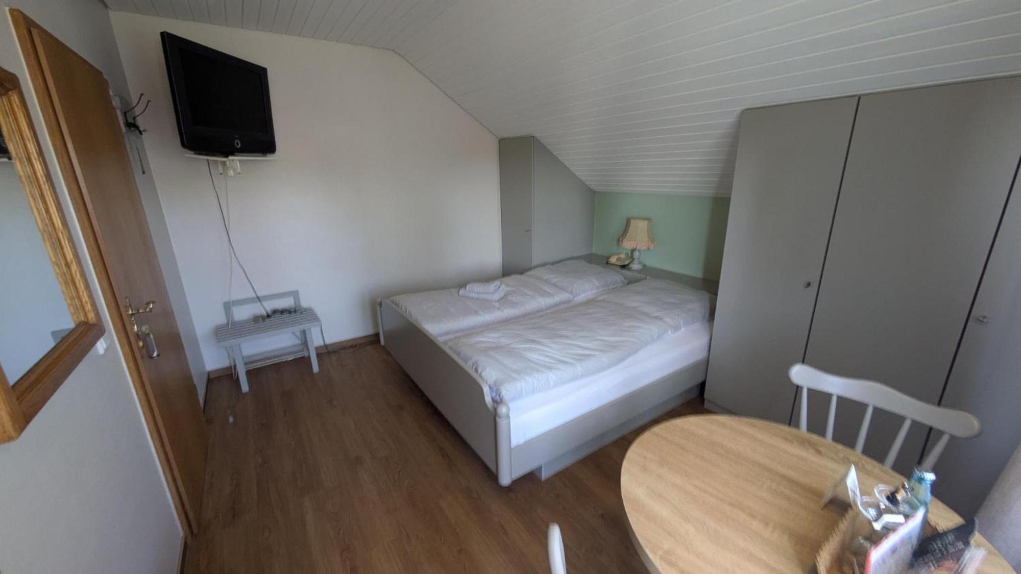 Landhotel Sonneneck - Breuna Im Naturpark エクステリア 写真