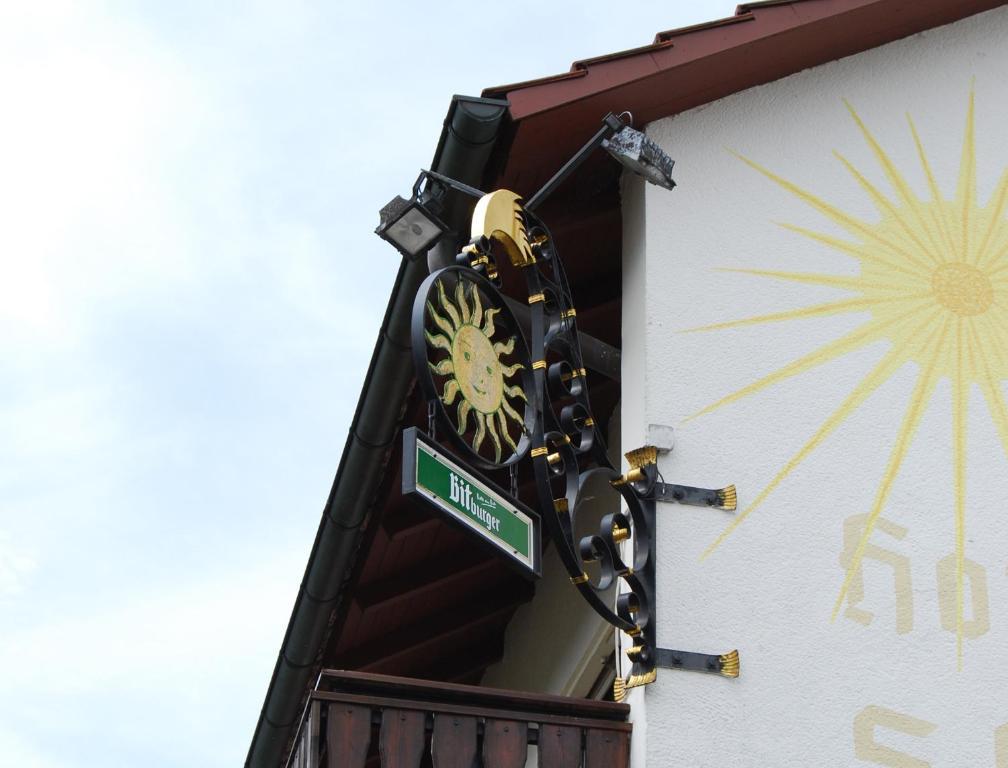 Landhotel Sonneneck - Breuna Im Naturpark エクステリア 写真