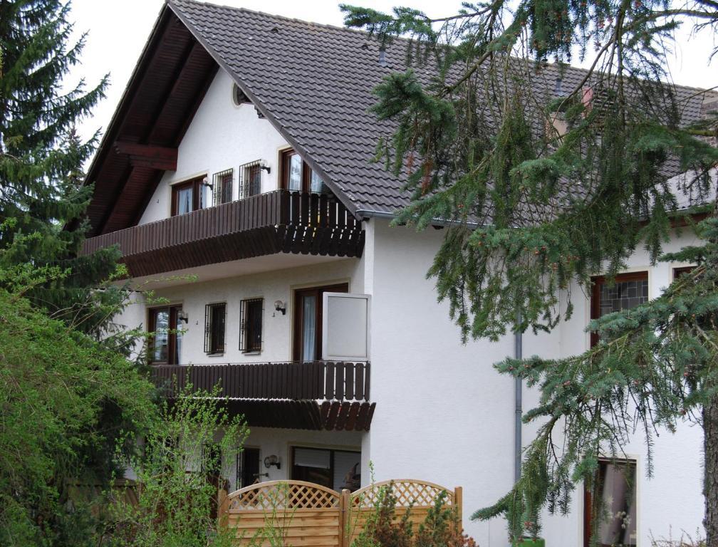 Landhotel Sonneneck - Breuna Im Naturpark エクステリア 写真